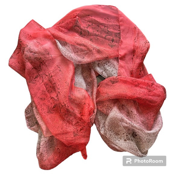 Spring Lightweight Scarf 2/20 - Picture 2 of 3